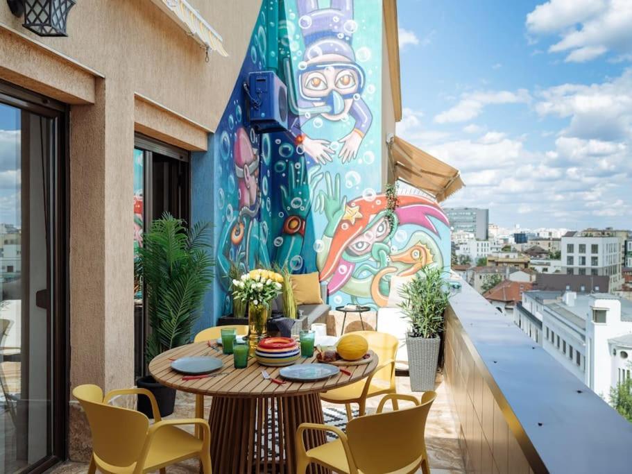 Terrasse Des Plongeurs Apartment Bukares Bagian luar foto